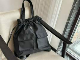 Picture of Prada Handbags _SKUfw177295739fw